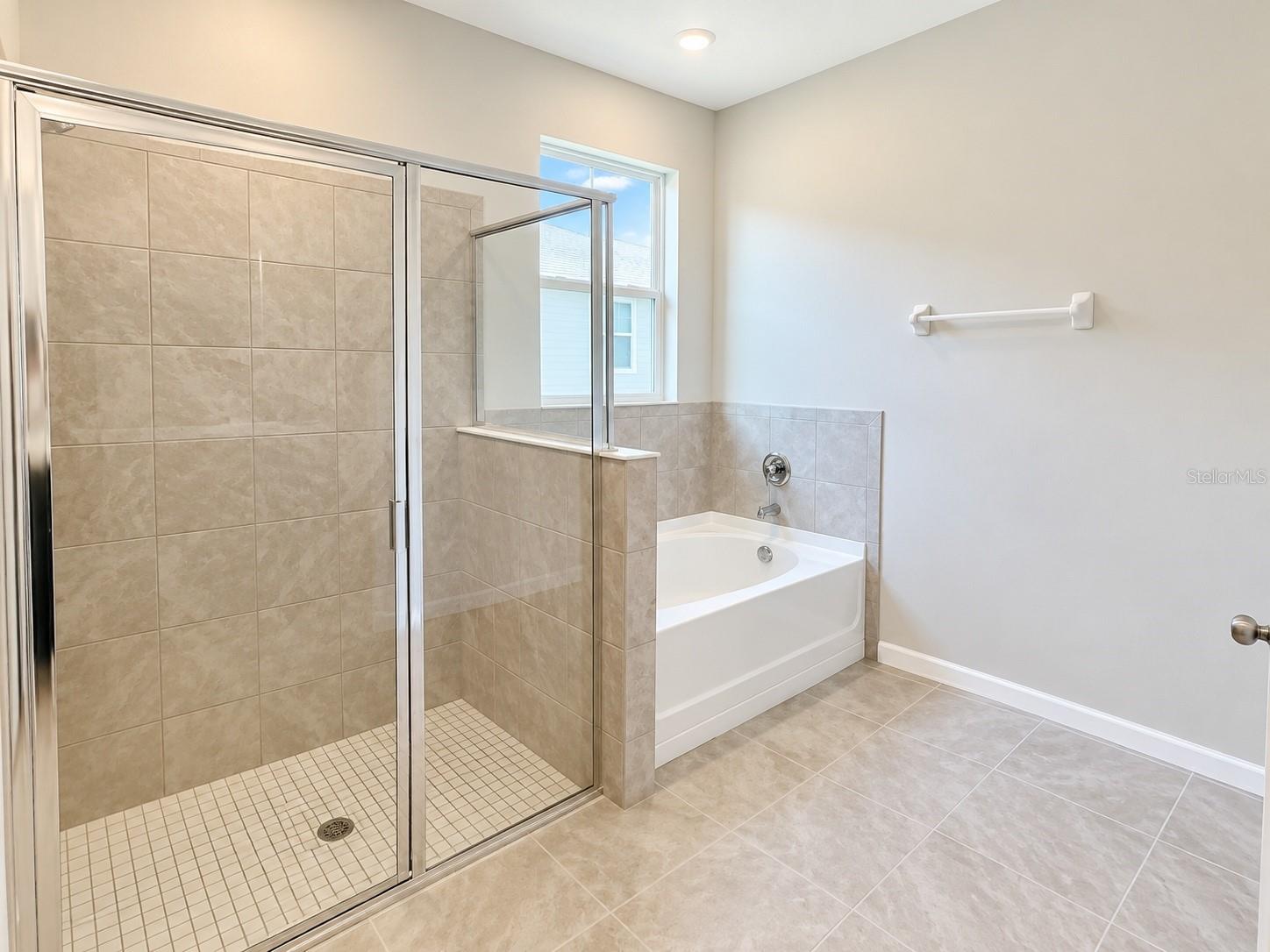 5414 Flint Hills Dr Property Photo 4