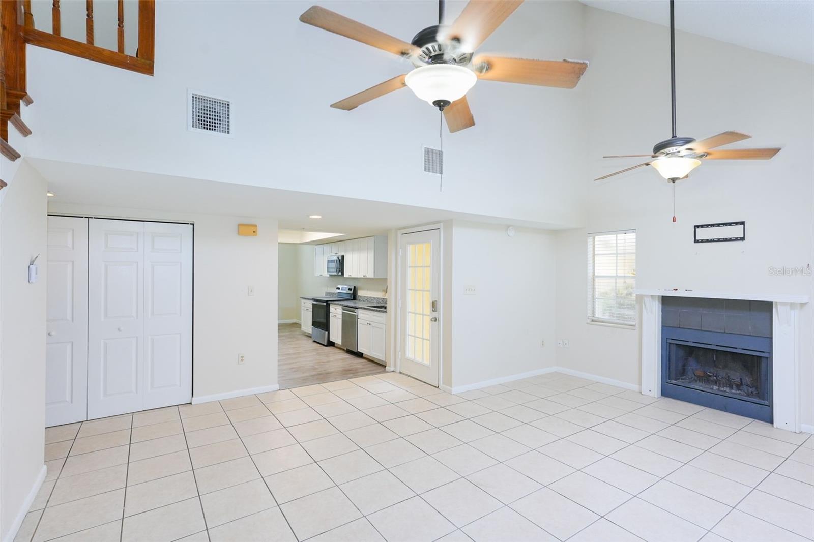 3614 Pine Knot Dr Property Photo 4