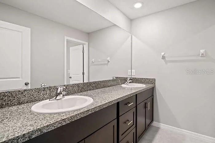 16649 Carlton Pond St Property Photo 17