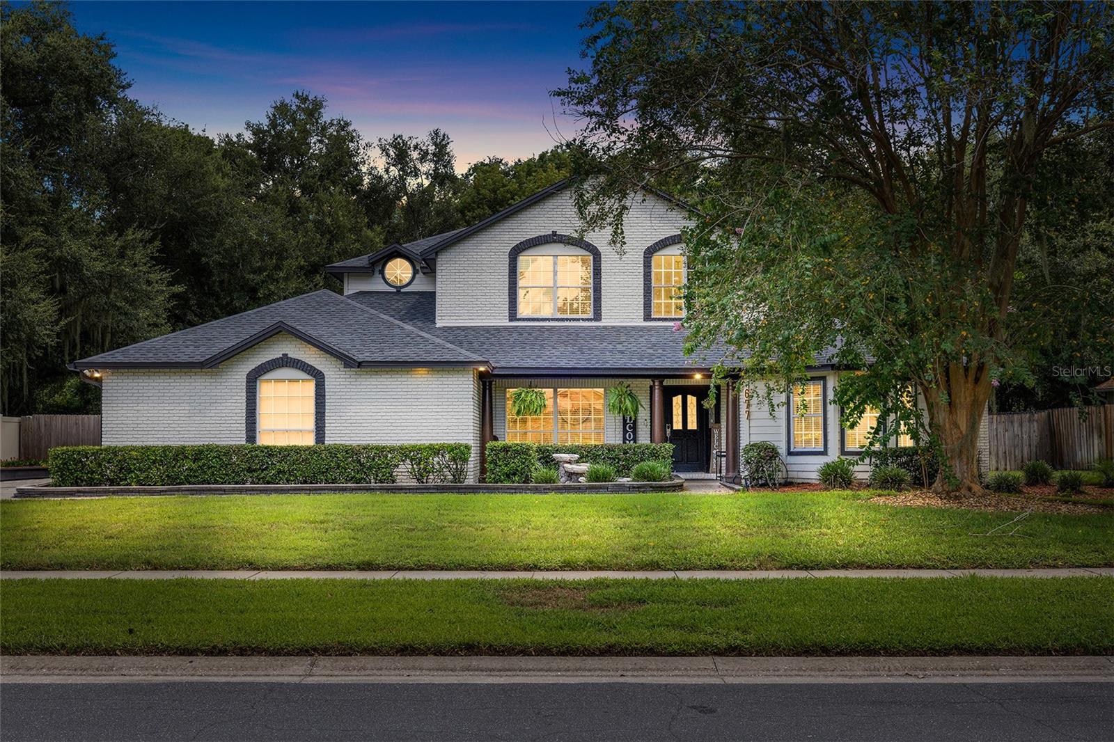 677 Adriane Park Cir Property Photo 1
