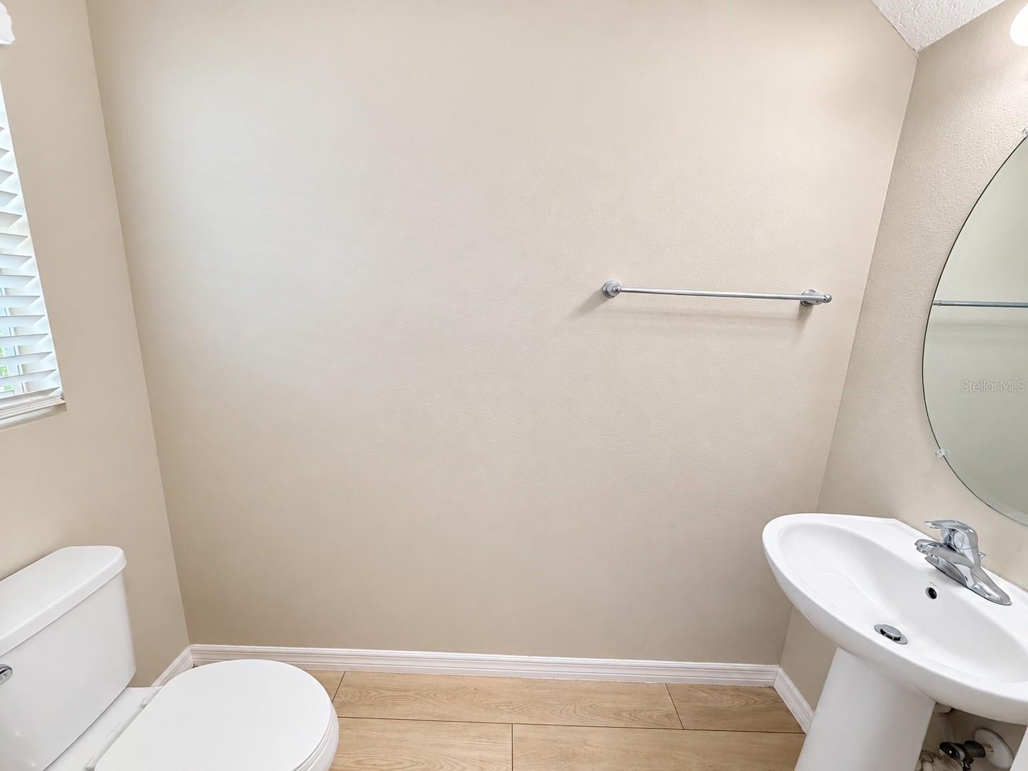 5548 Summer Sunset Dr Property Photo 2