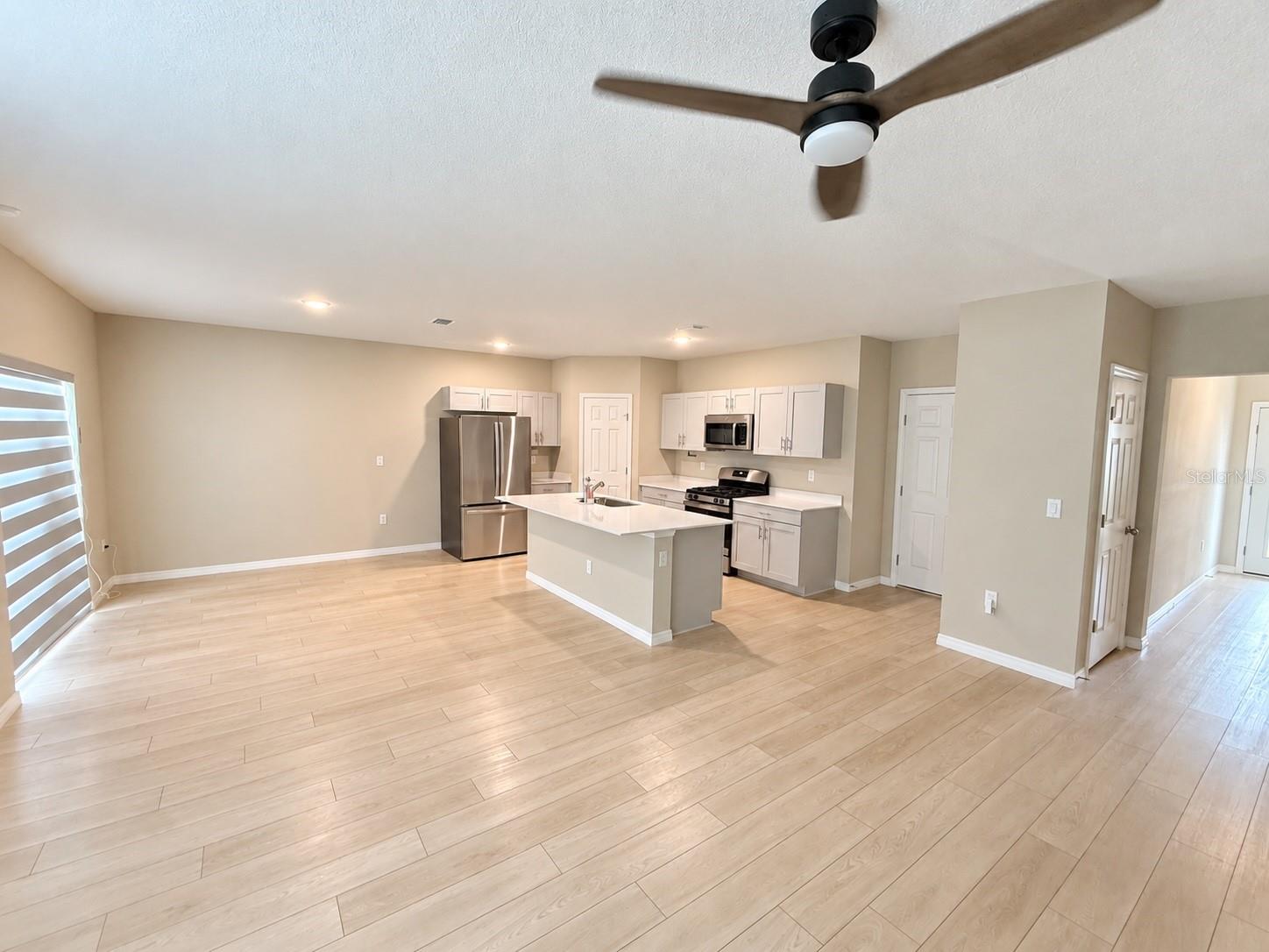 5548 Summer Sunset Dr Property Photo 5