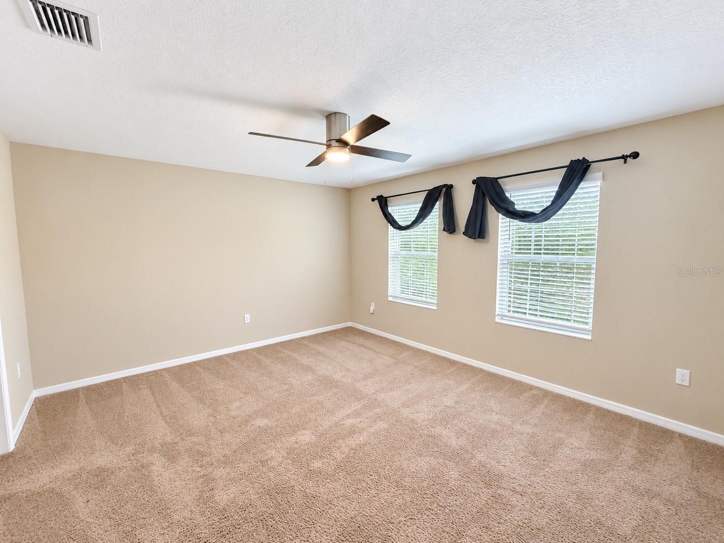 5548 Summer Sunset Dr Property Photo 11