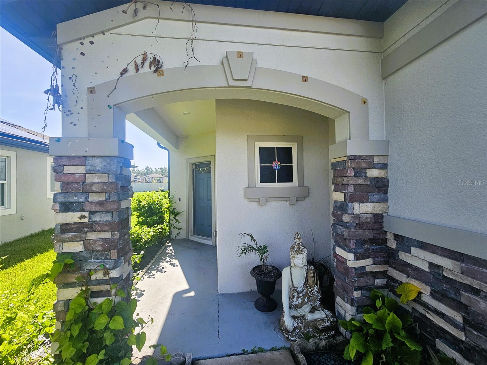 16073 Sonoma Grove Cir Property Photo 3