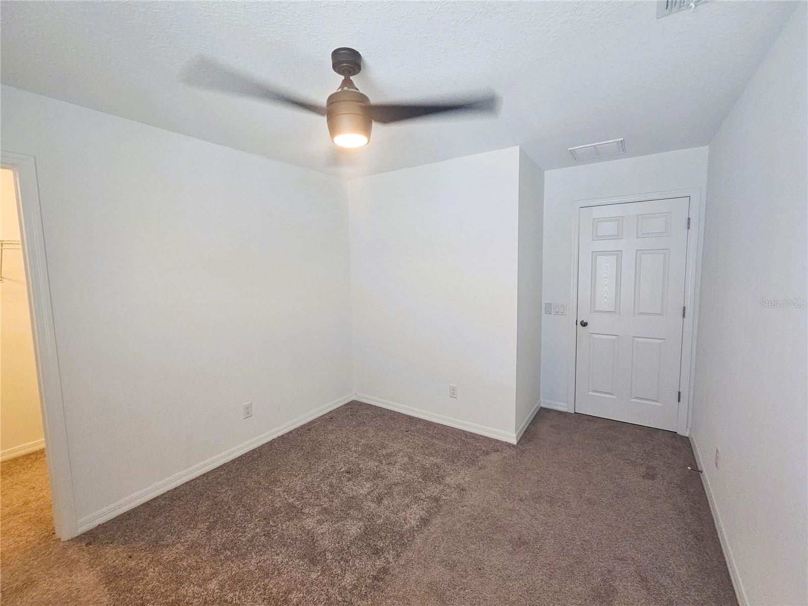 16073 Sonoma Grove Cir Property Photo 25