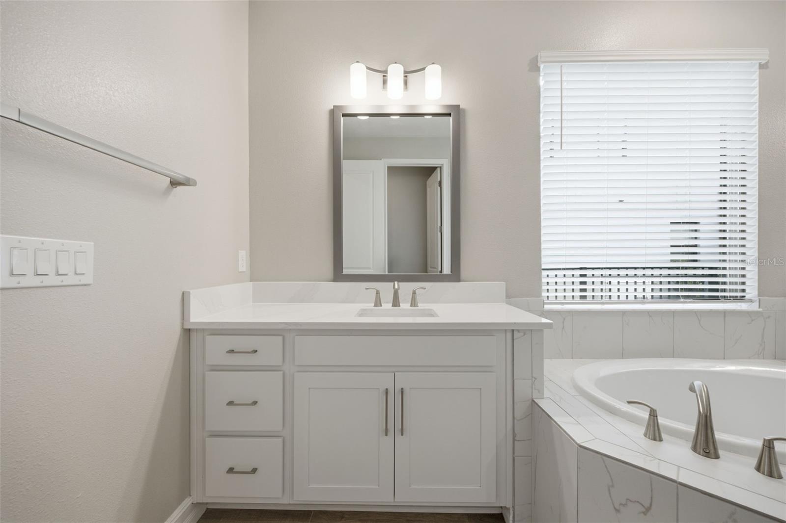 4567 Tivoli Dr Property Photo 45