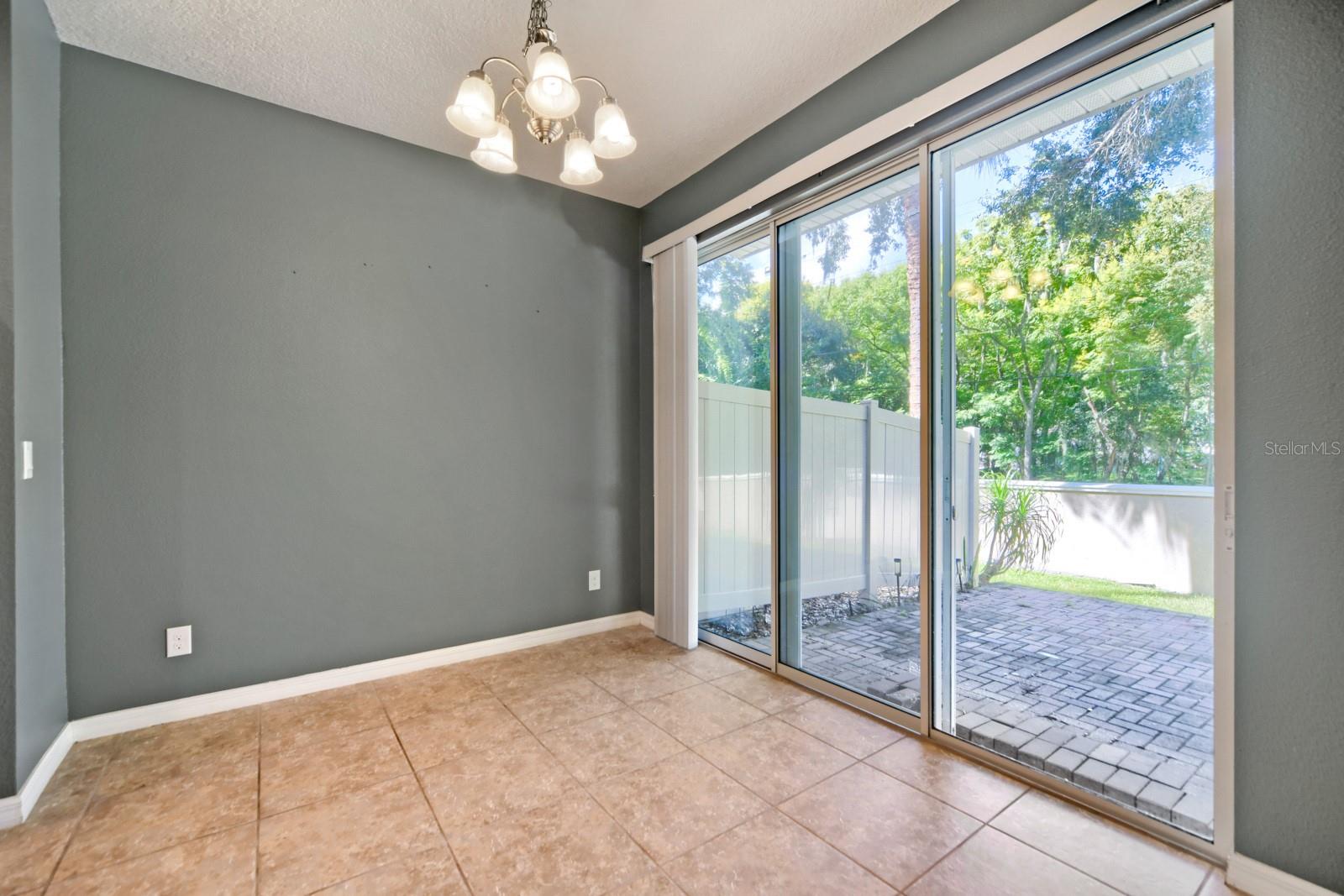 900 Walkers Grove Ln Property Photo 13