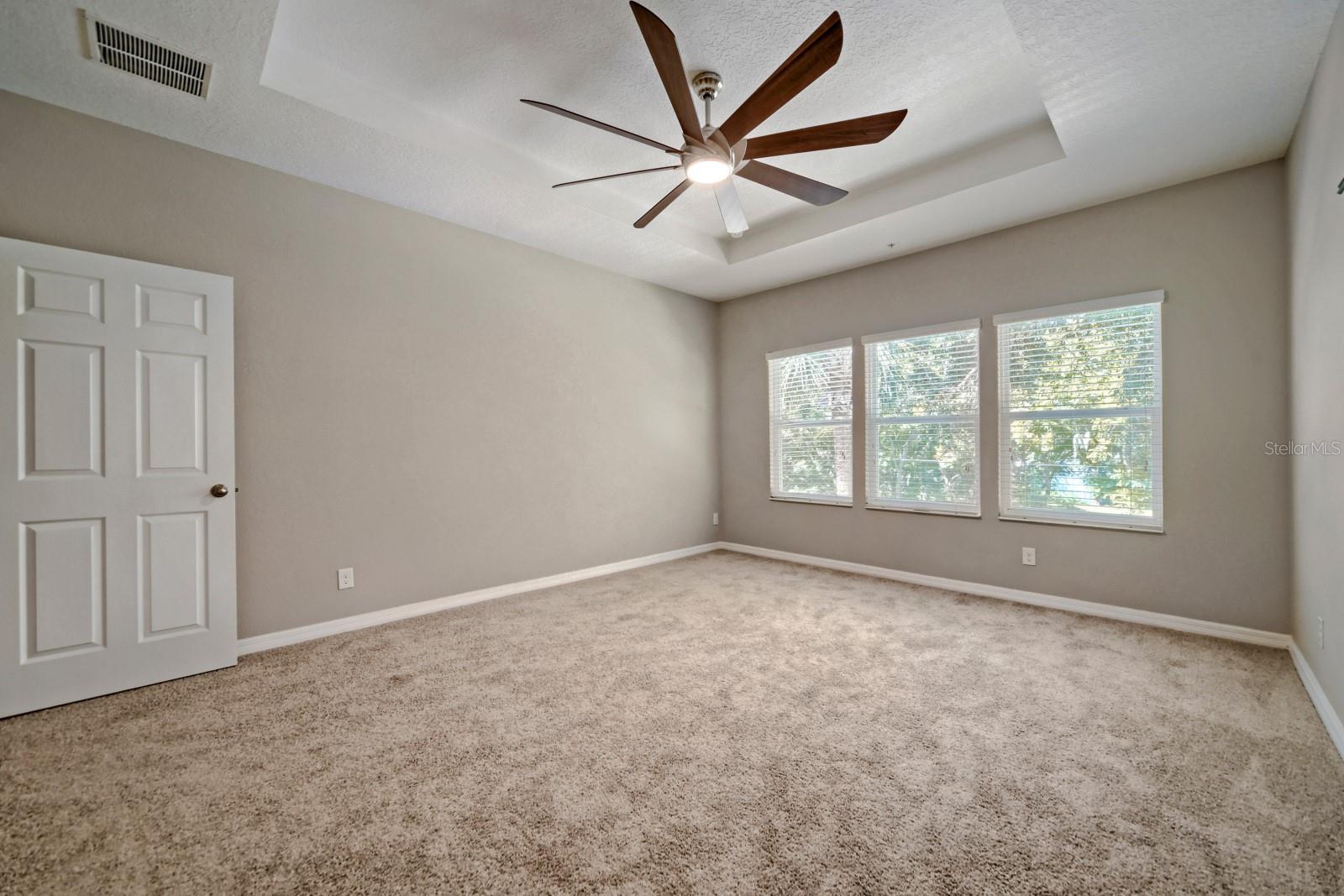 900 Walkers Grove Ln Property Photo 16