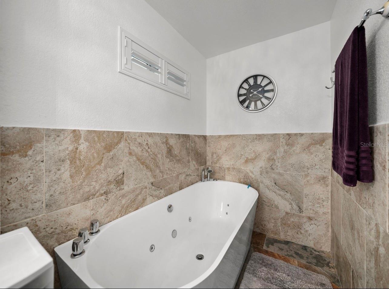 39352 Lincoln Ave Property Photo 45