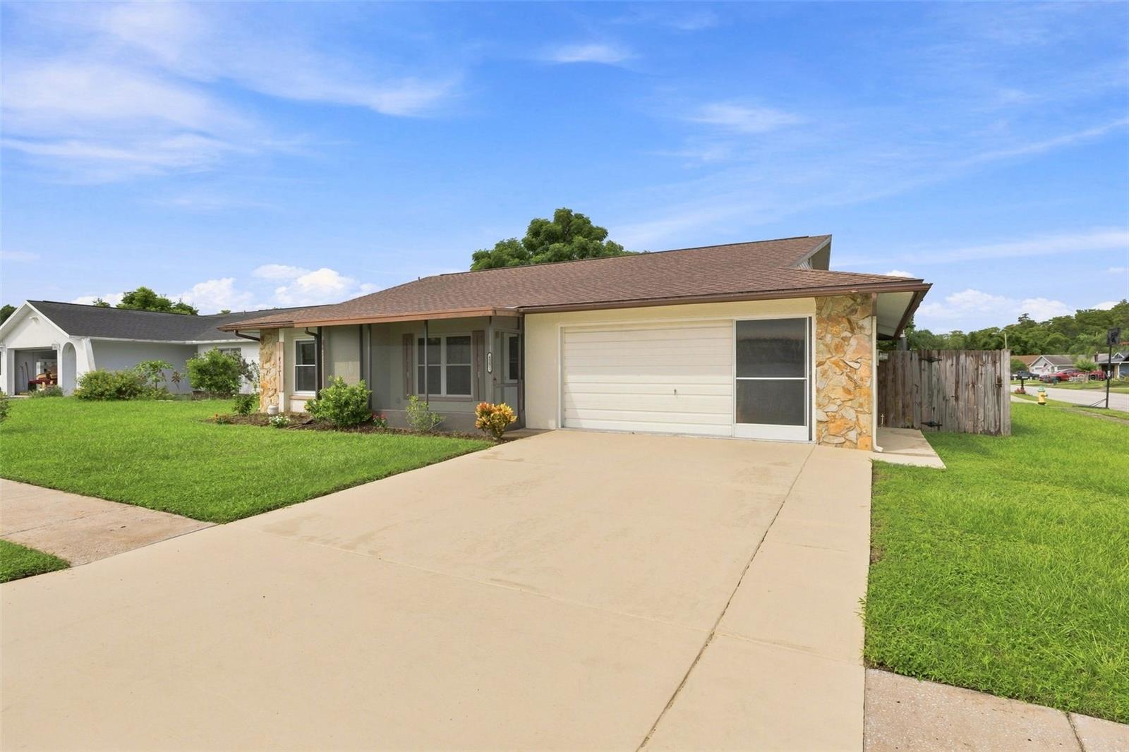 4331 Swallowtail Dr Property Photo 1