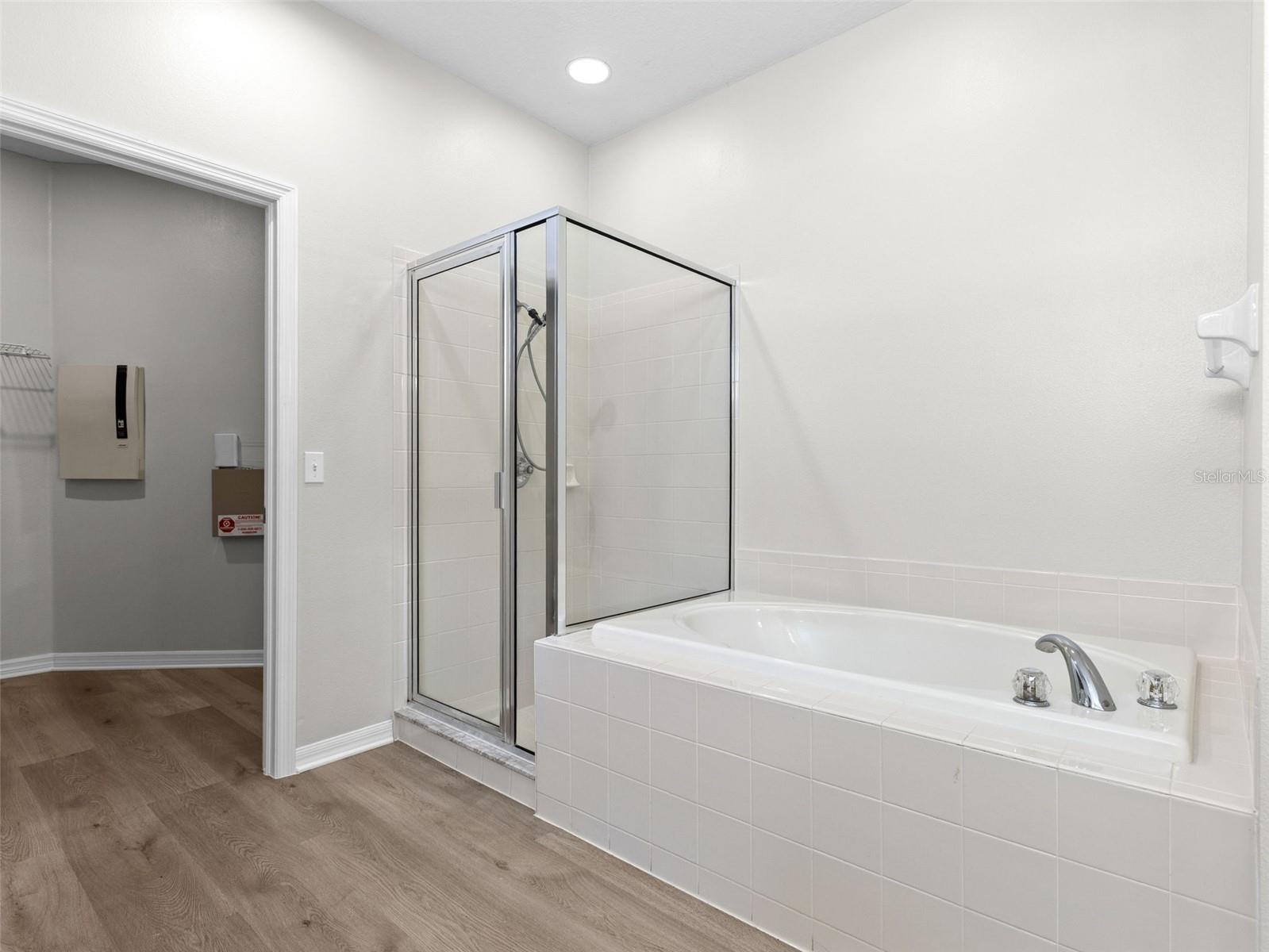 17912 Havenview Ln Property Photo 24