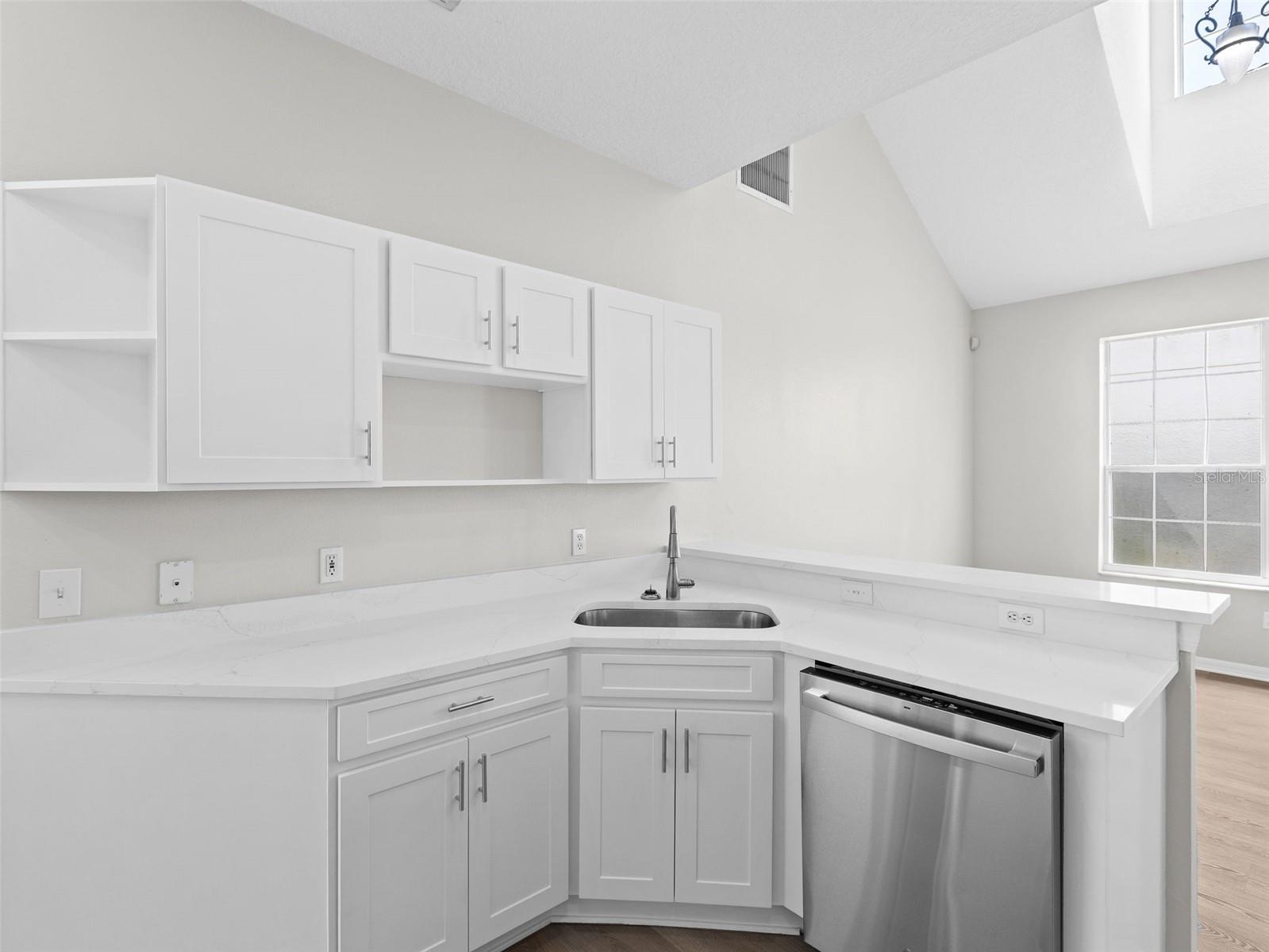 17912 Havenview Ln Property Photo 28