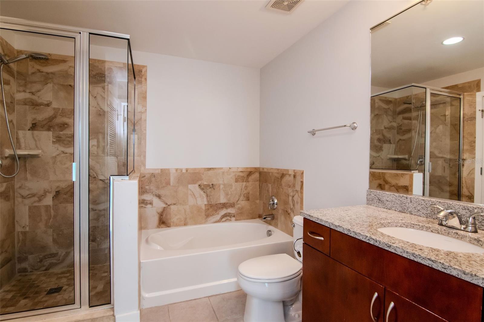 777 N Ashley Dr #2608 Property Photo 17