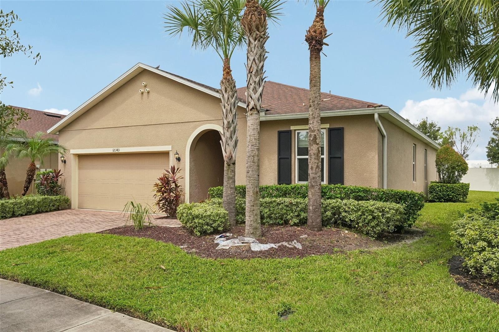 12343 MOSS LAKE LOOP Property Photo 1