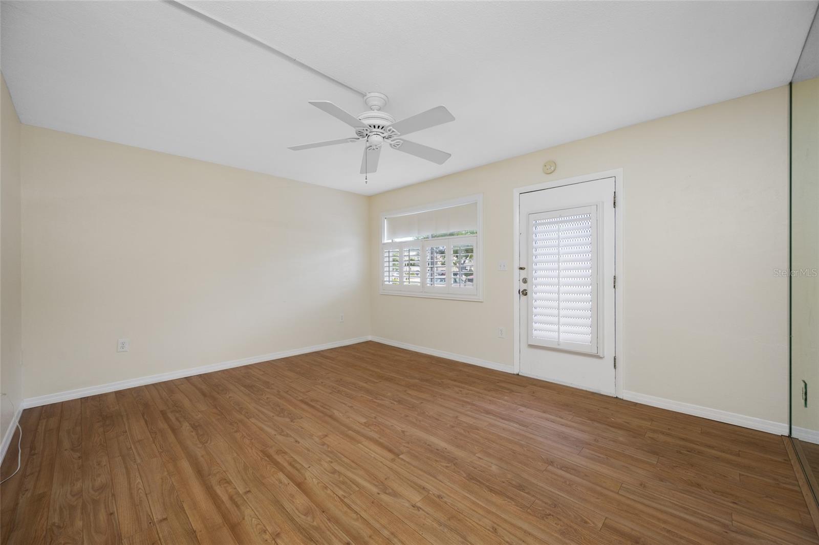 8075 112 St #104 Property Photo 6