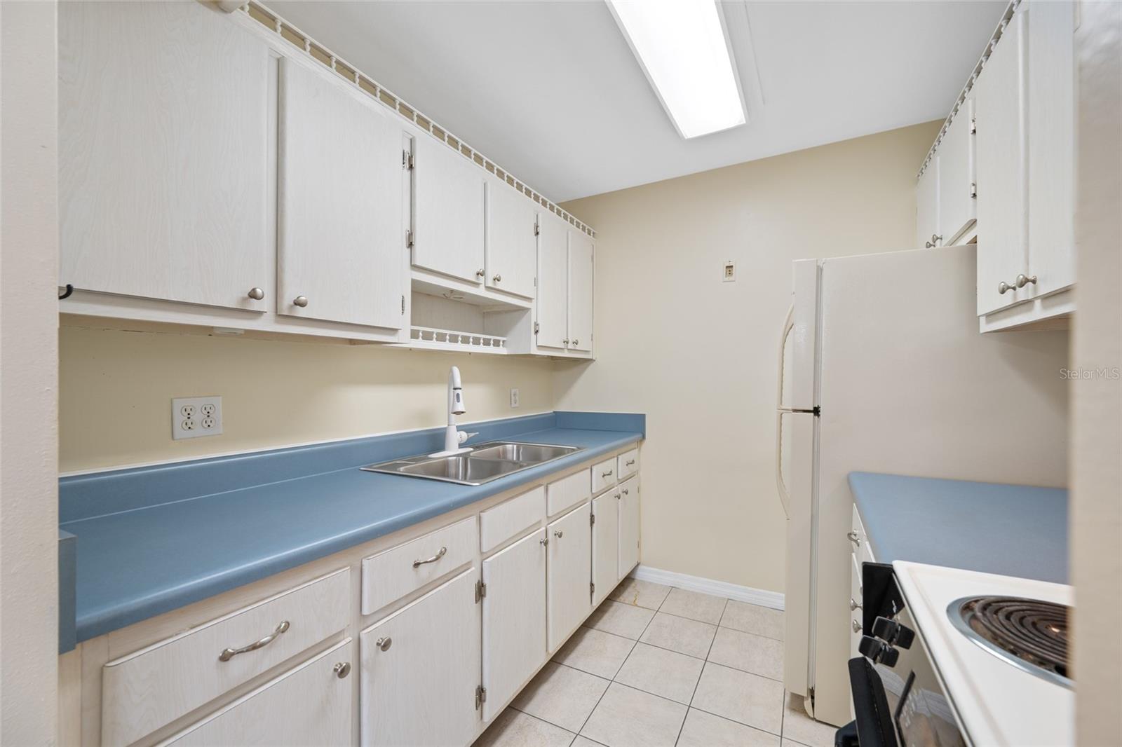 8075 112 St #104 Property Photo 13
