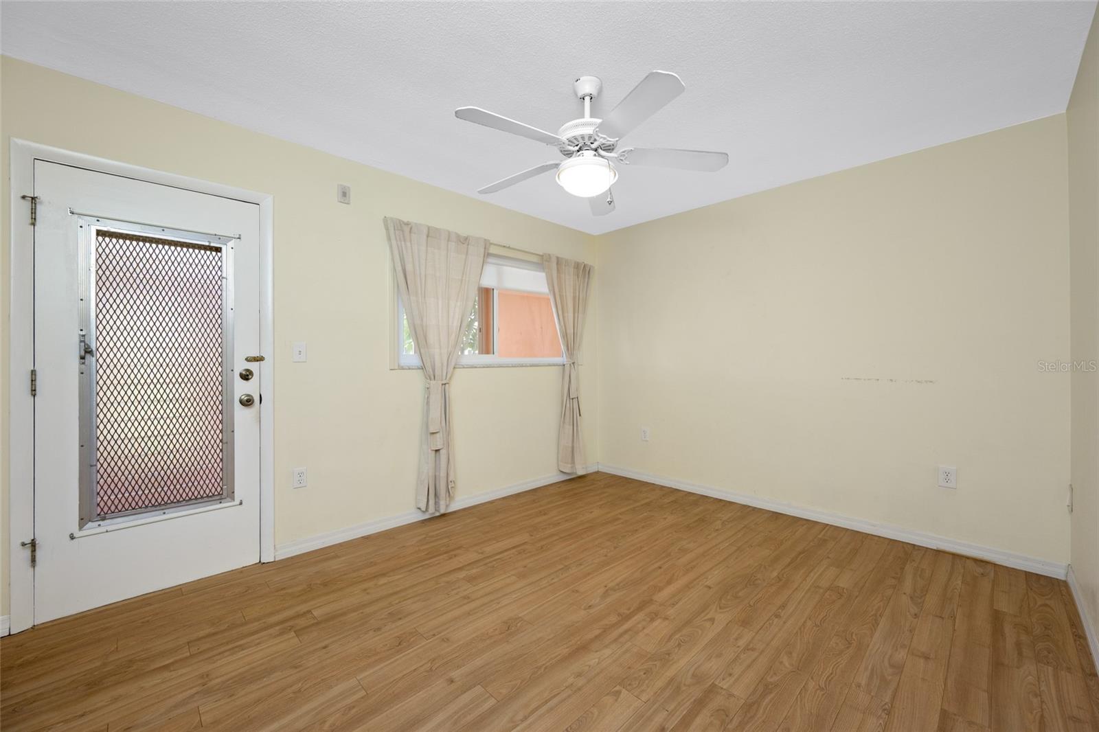 8075 112 St #104 Property Photo 19