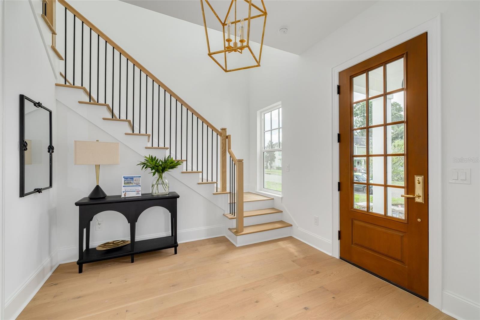 1309 17th Ave N Property Photo 6