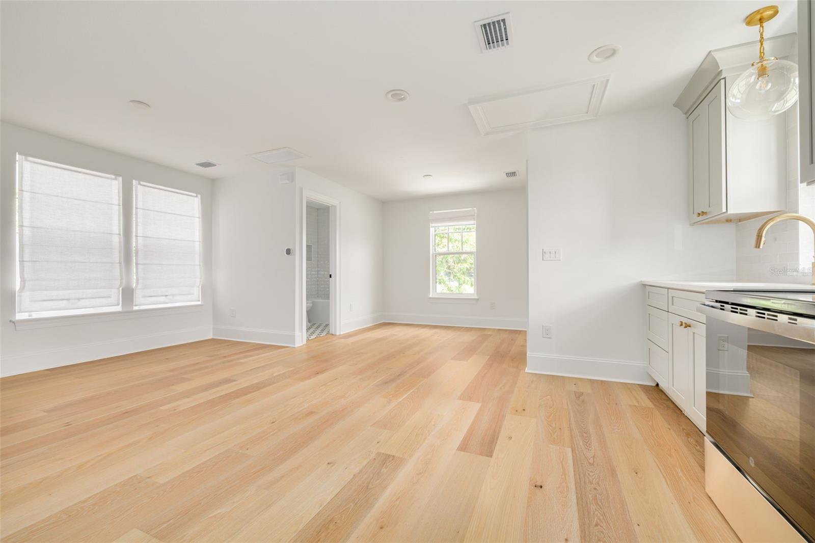 1309 17th Ave N Property Photo 33