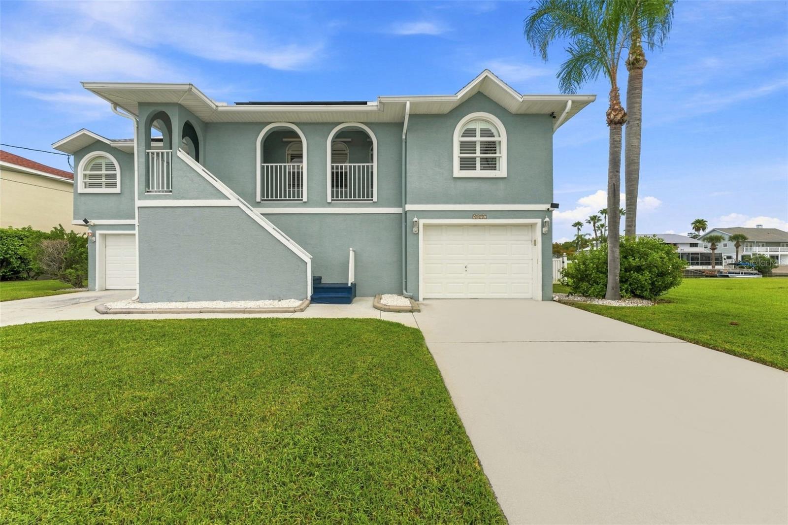 4017 TRIGGERFISH DR Property Photo 1