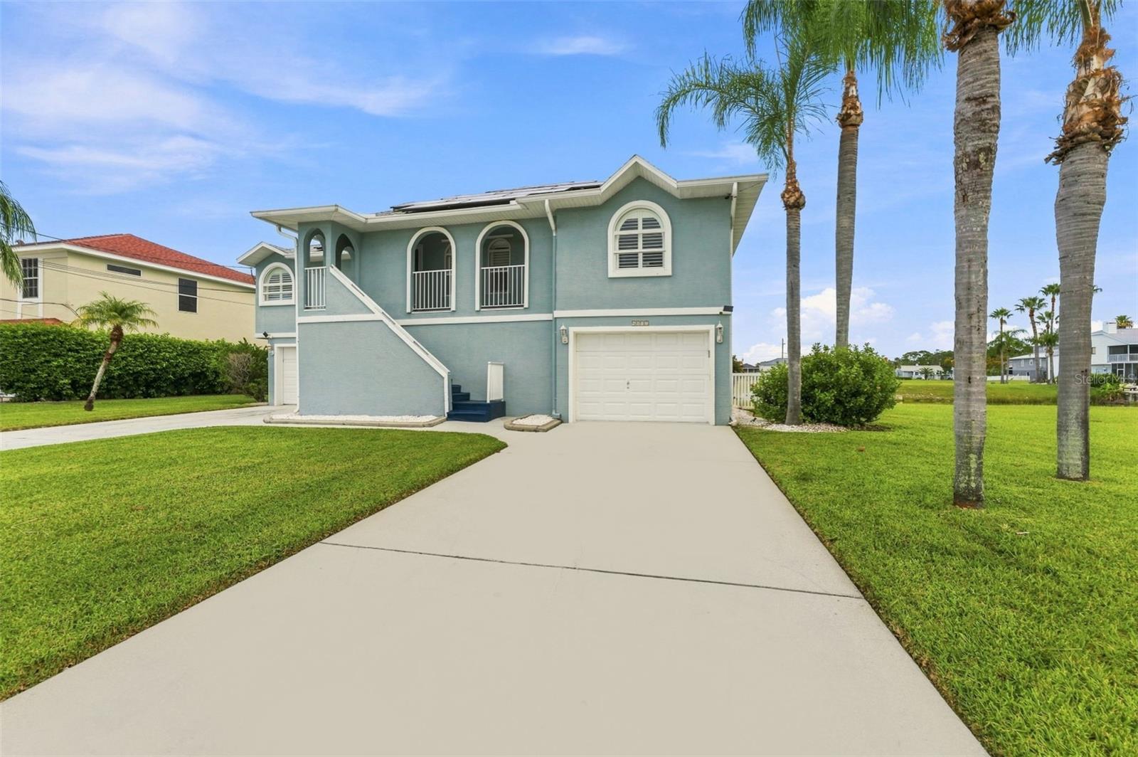 4017 Triggerfish Dr Property Photo 2