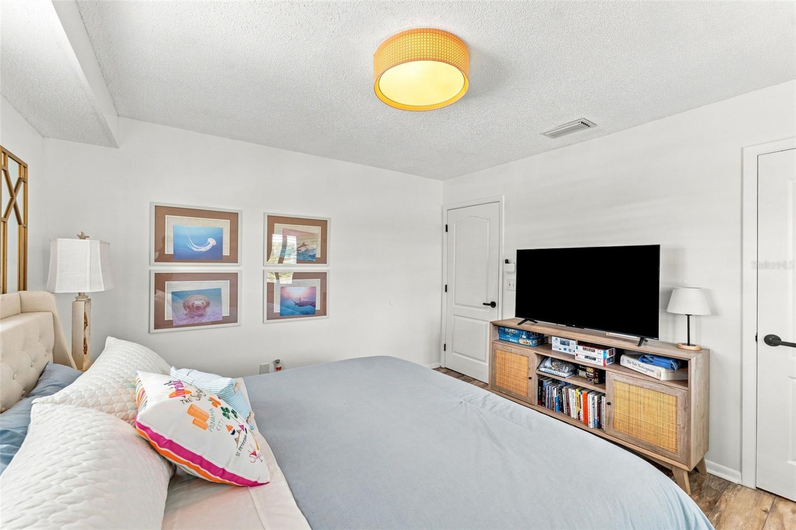 4017 Triggerfish Dr Property Photo 21