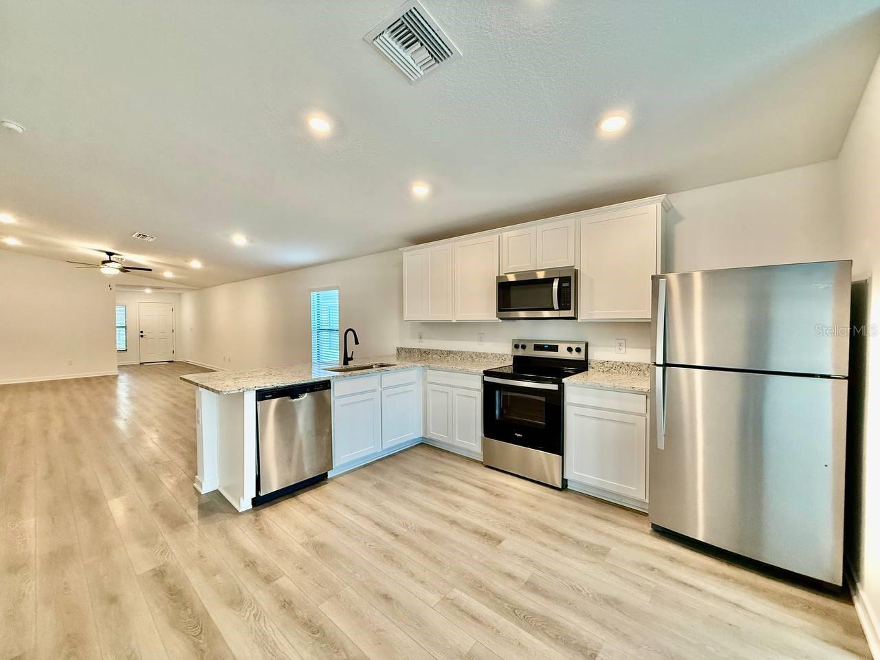 5745 Helmsman Ct Property Photo 14