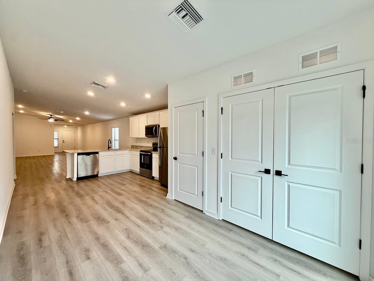 5745 Helmsman Ct Property Photo 19