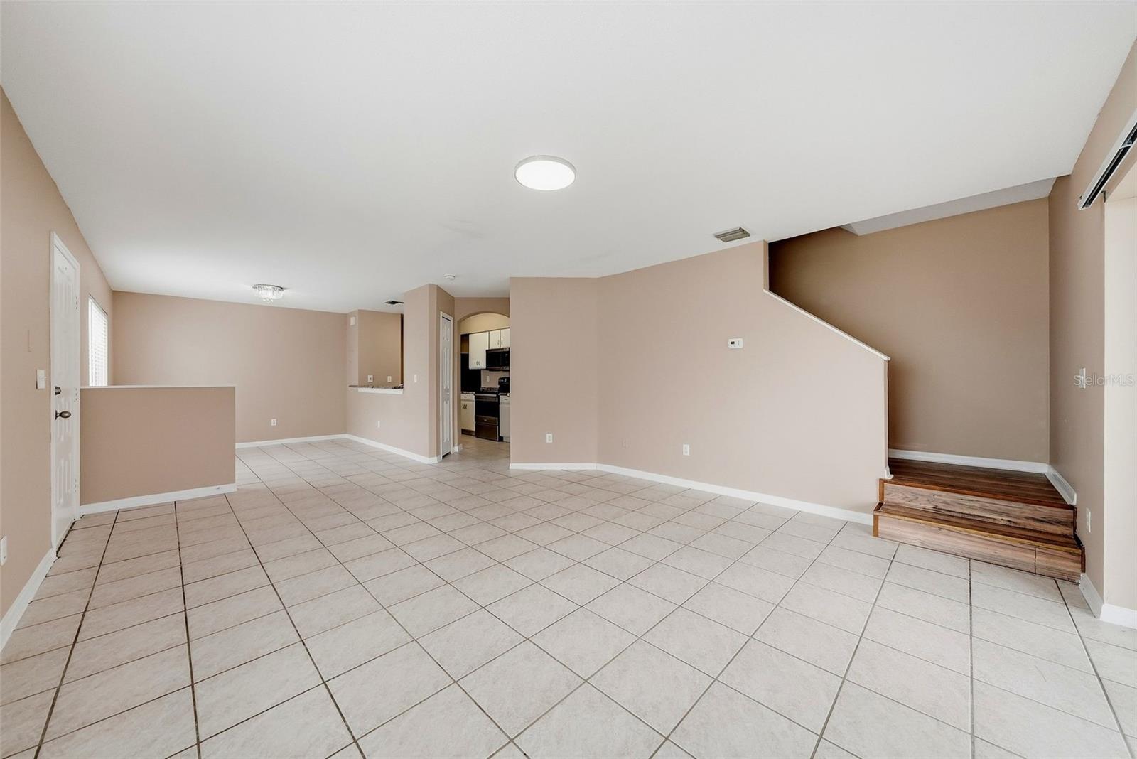 2039 Fluorshire Dr Property Photo 11