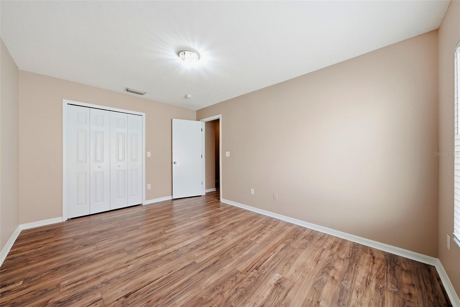 2039 Fluorshire Dr Property Photo 19