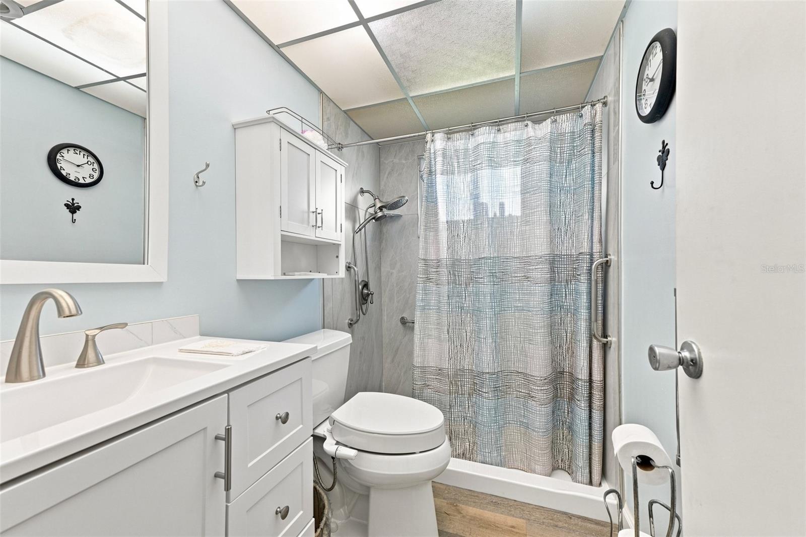 205 Kings Blvd #64 Property Photo 16