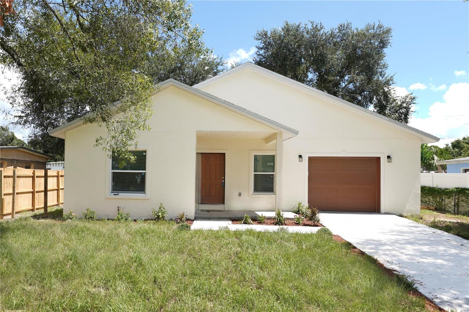 3218 Delray Dr Property Photo 2