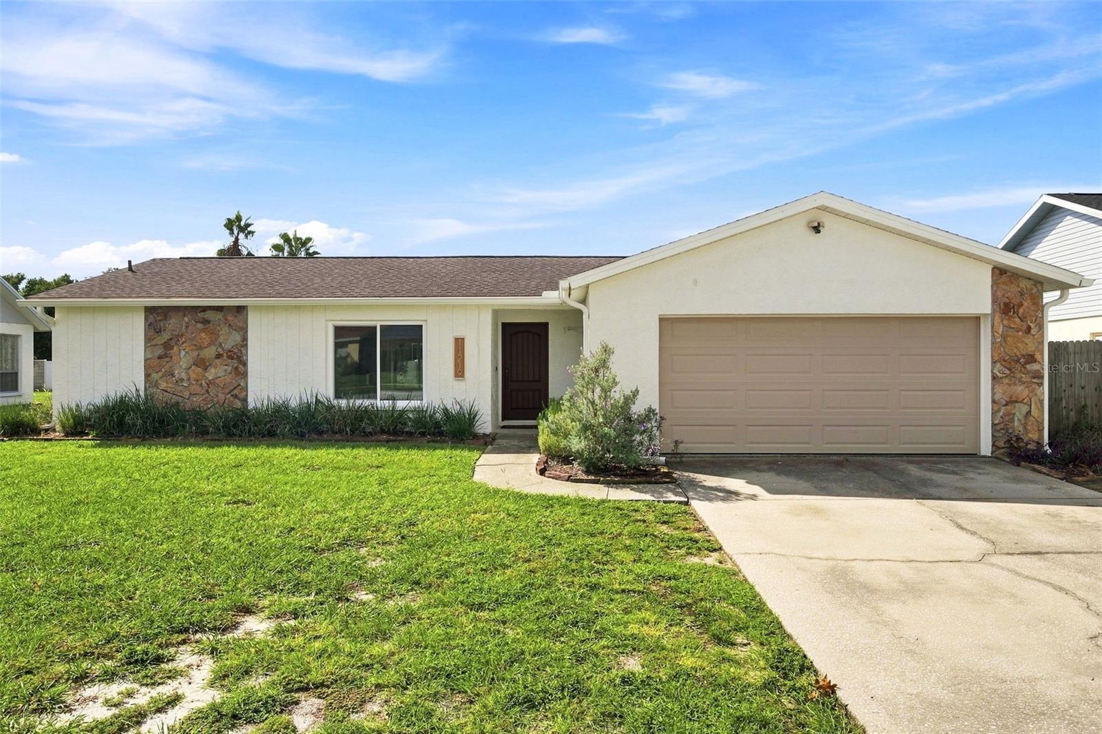 11219 Fiddlewood Dr Property Photo 1