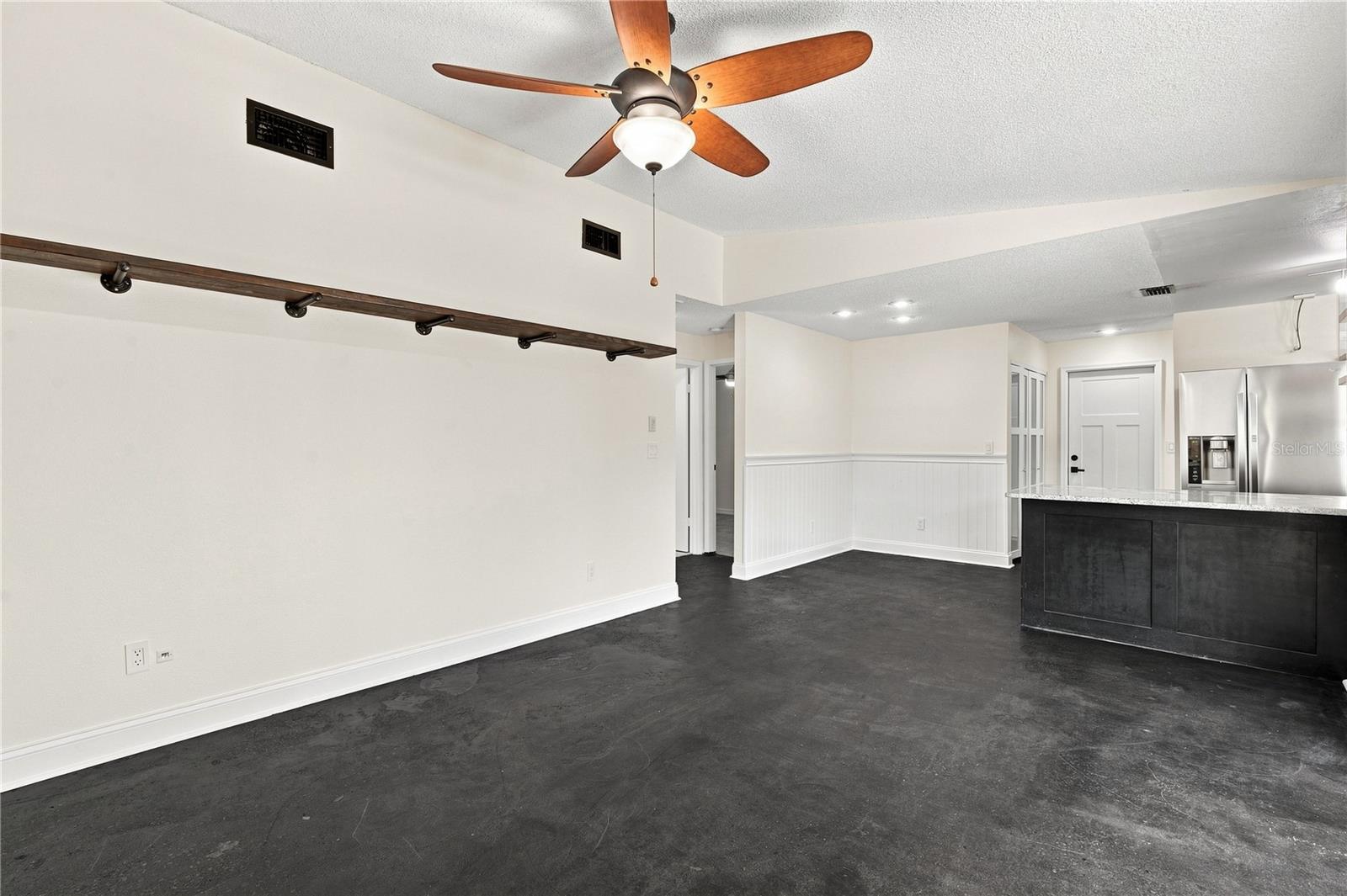 11219 Fiddlewood Dr Property Photo 21