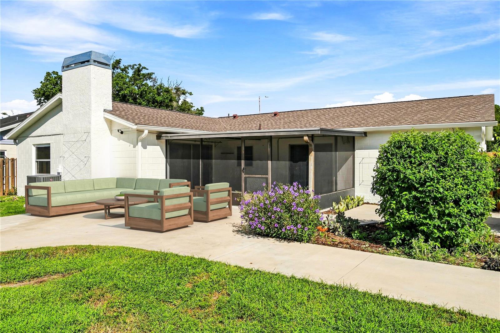11219 Fiddlewood Dr Property Photo 34