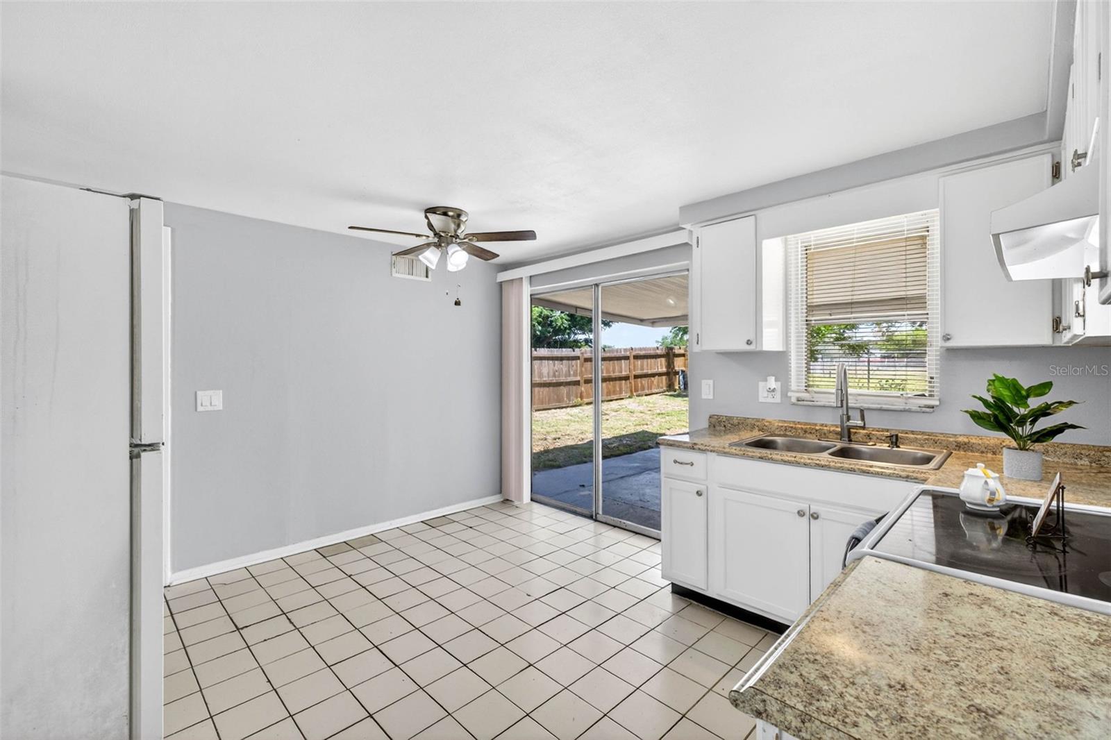 4441 Terry Loop Property Photo 11