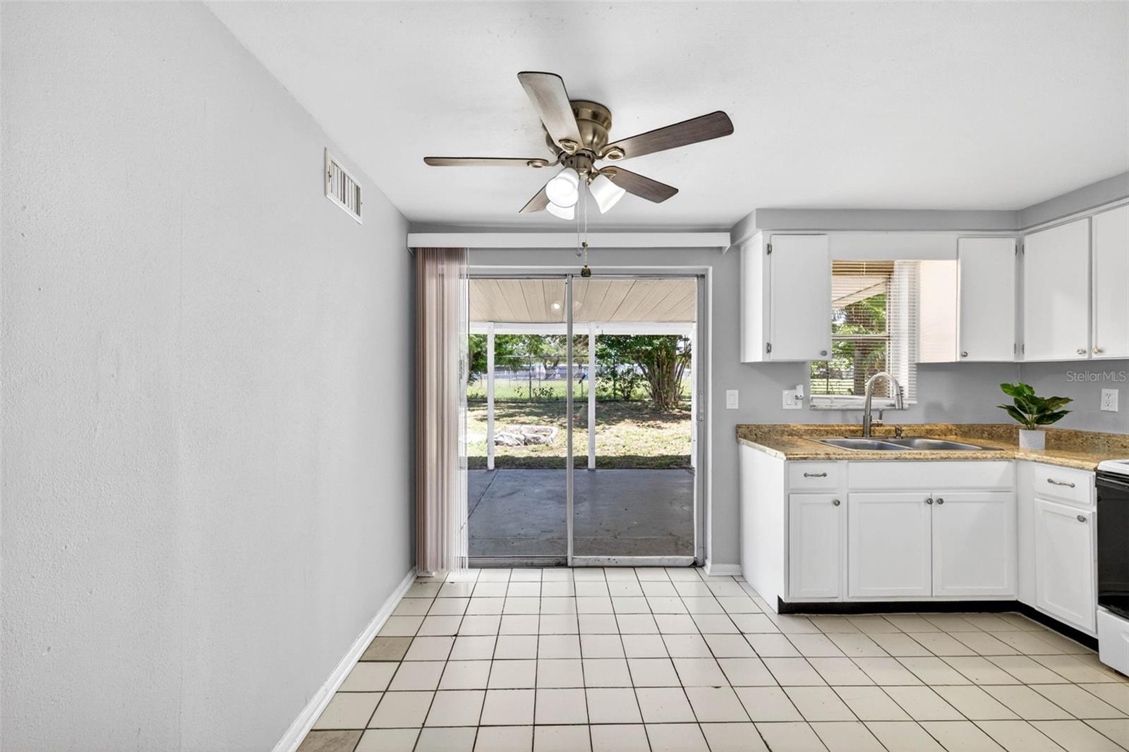 4441 Terry Loop Property Photo 15