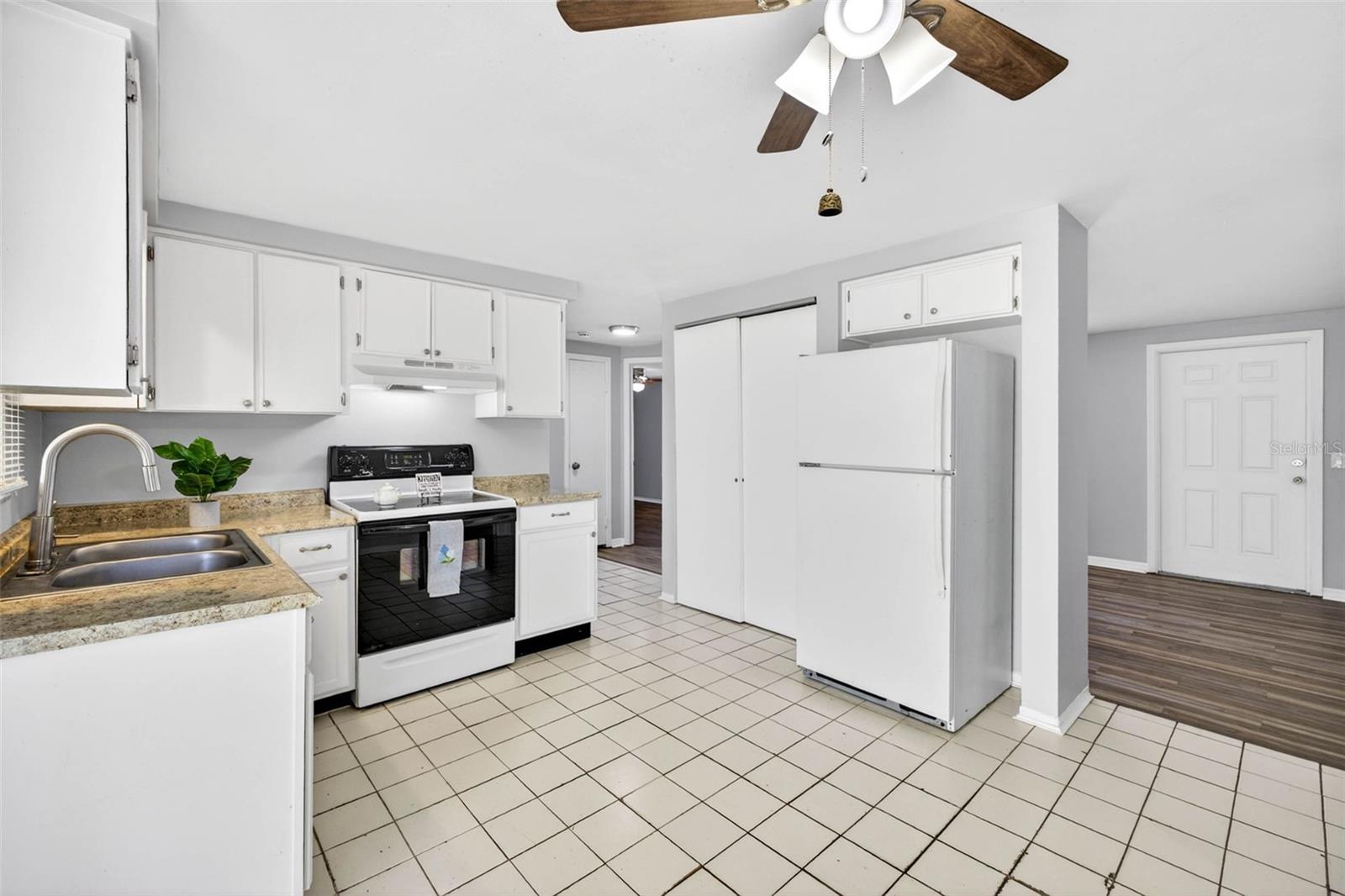 4441 Terry Loop Property Photo 17