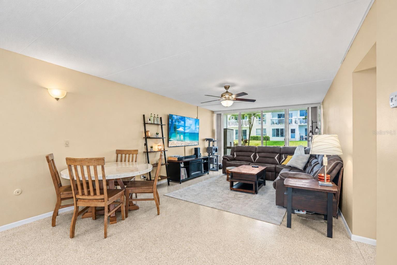2950 W Bay Dr #a5 Property Photo 4