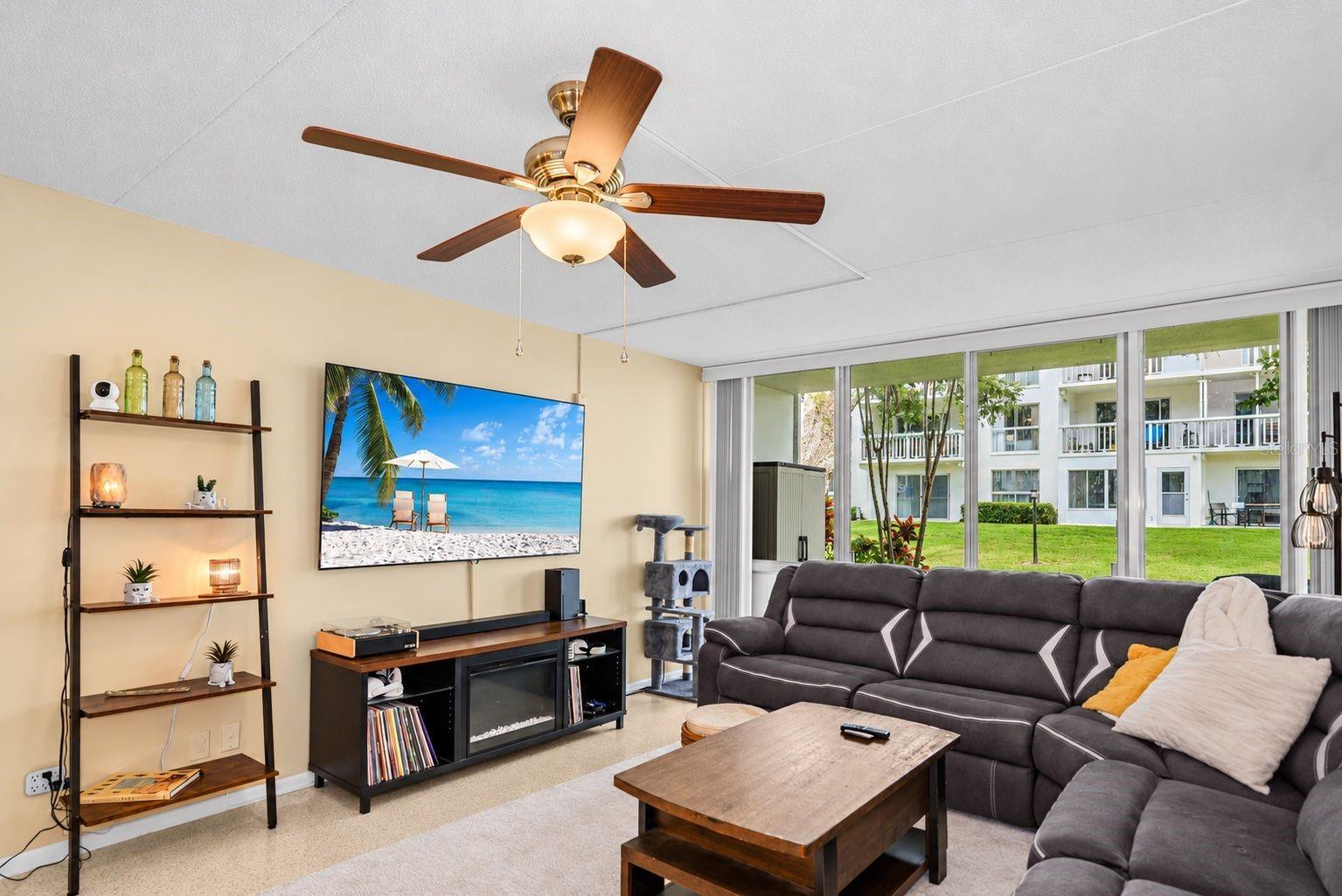 2950 W Bay Dr #a5 Property Photo 9