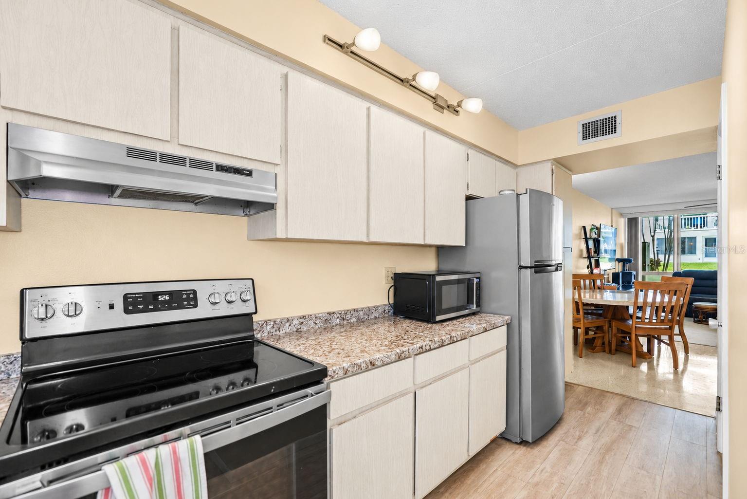 2950 W Bay Dr #a5 Property Photo 13