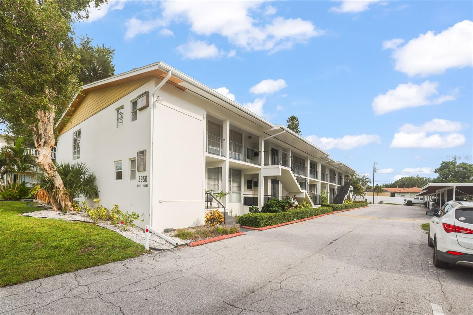2950 W Bay Dr #a5 Property Photo 24
