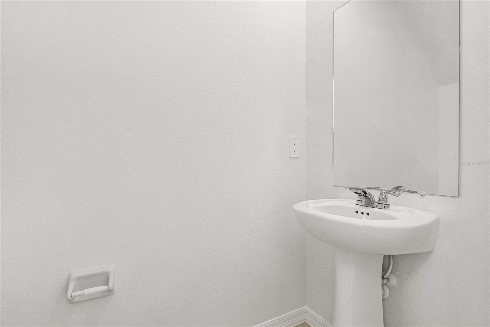 5767 Purple Finch Ave Property Photo 5