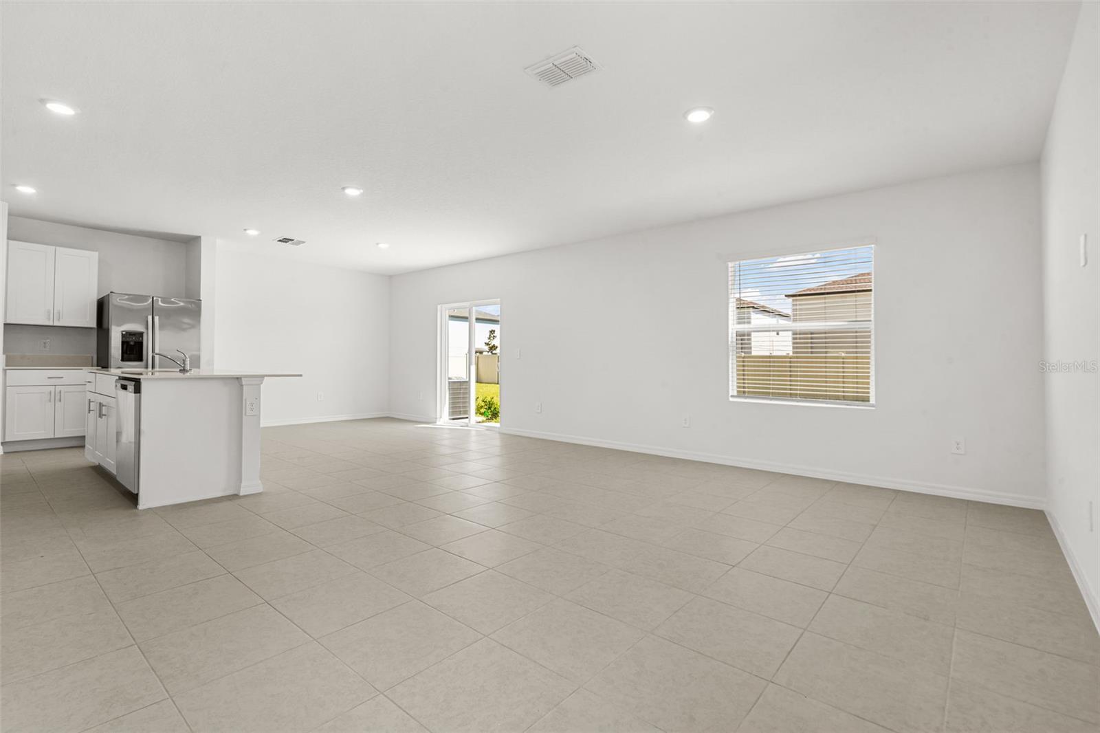 5767 Purple Finch Ave Property Photo 7