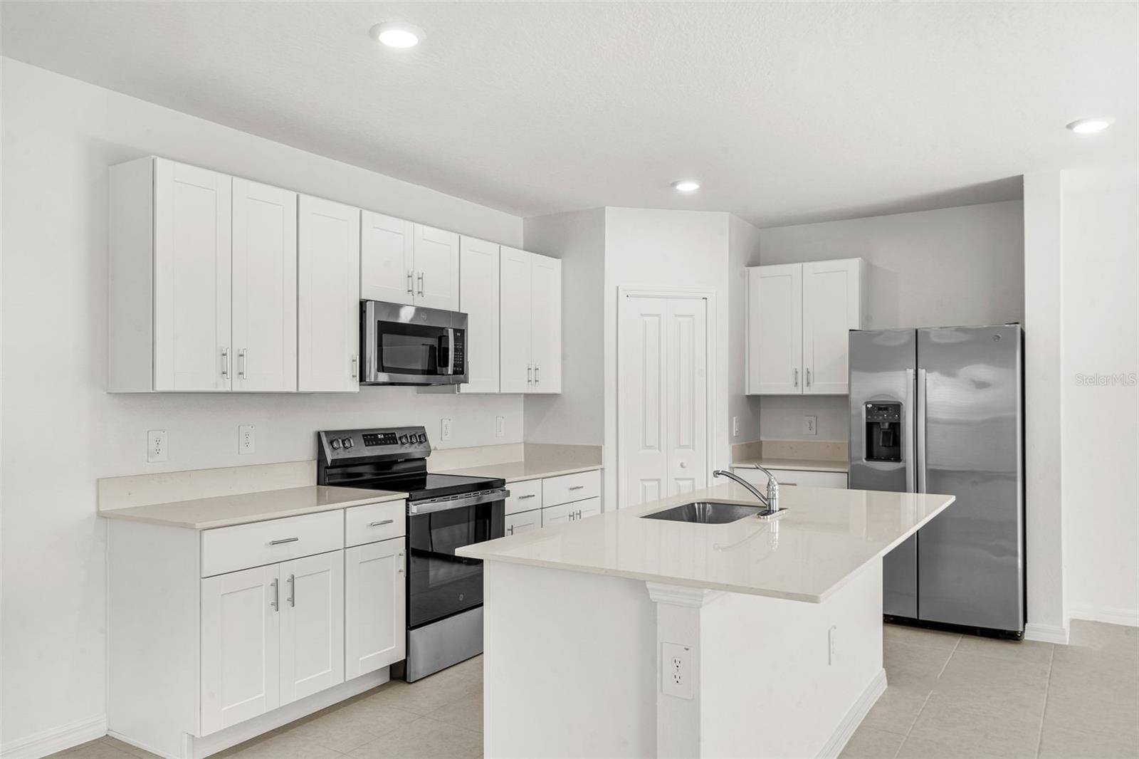 5767 Purple Finch Ave Property Photo 11