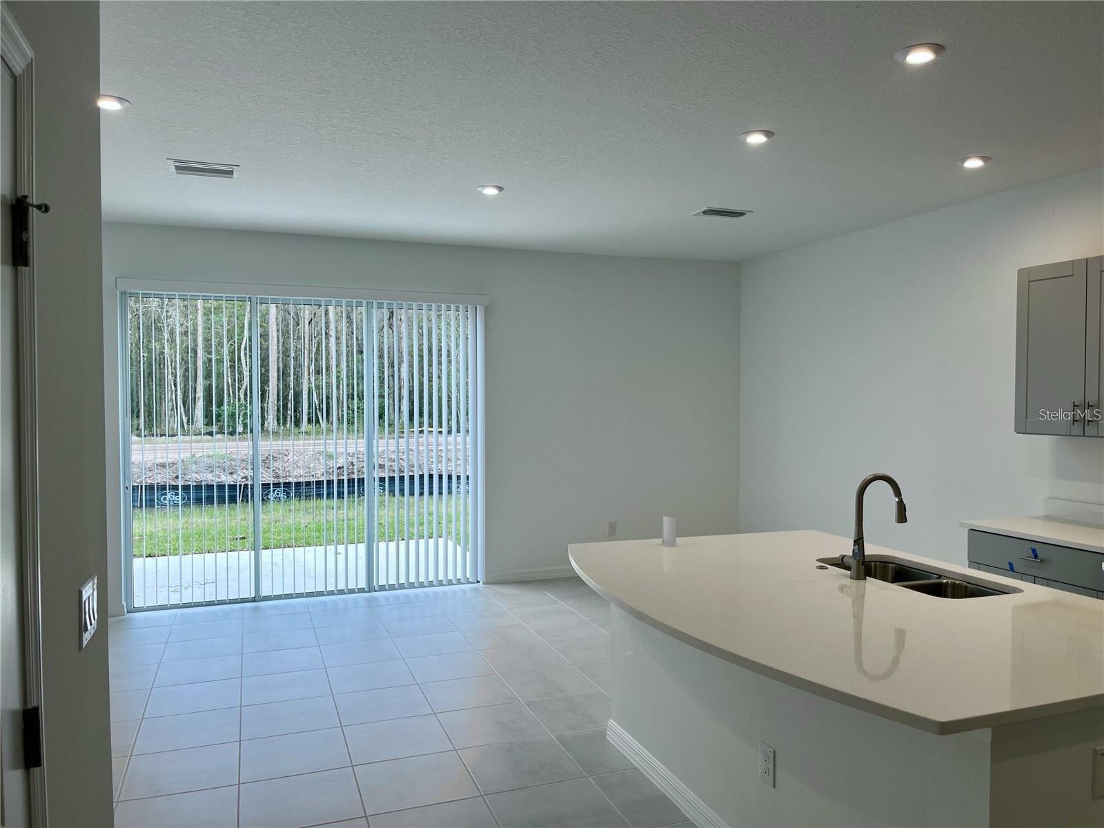 34150 Polacca Ln Property Photo 5