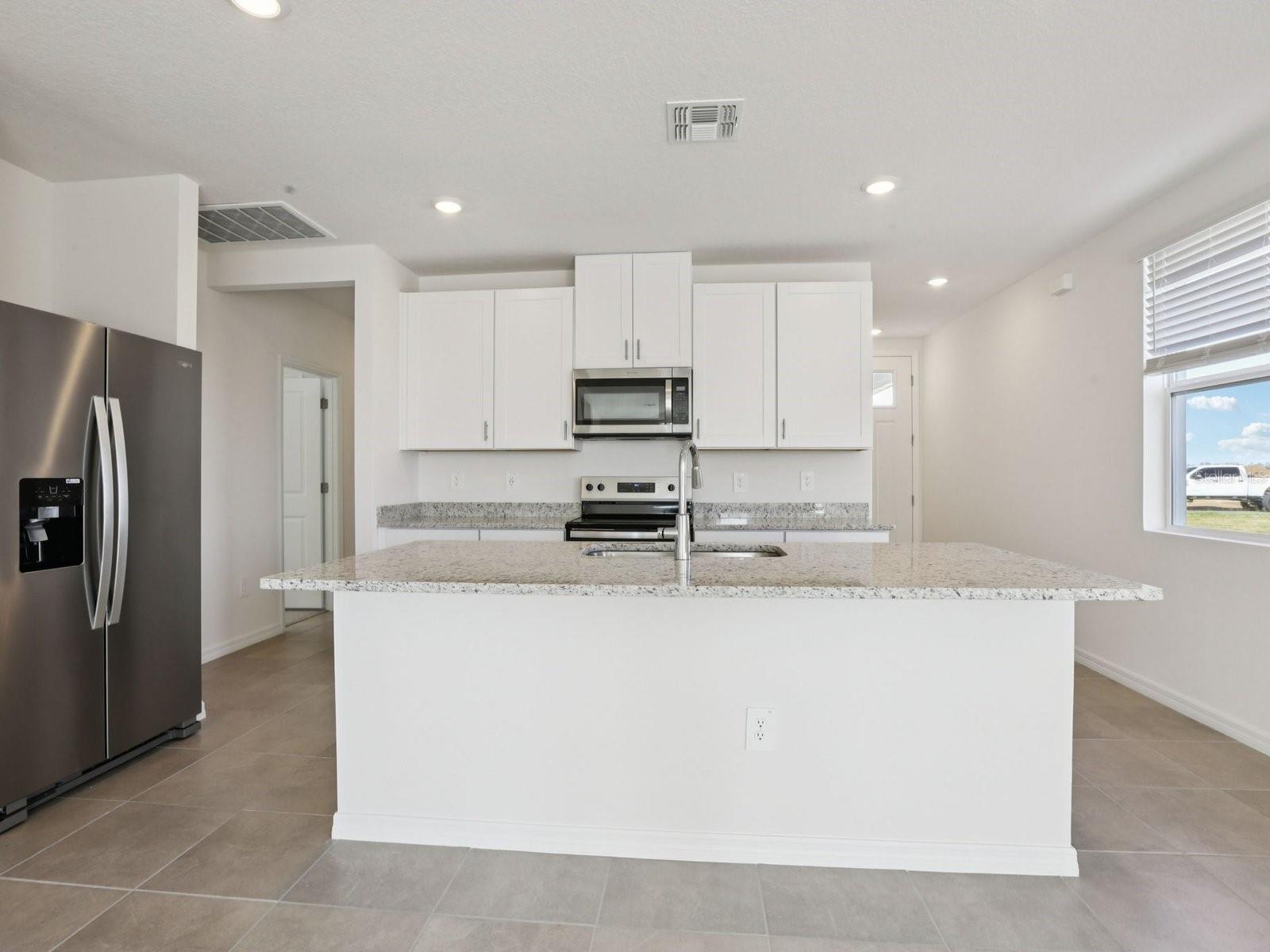 3910 Teak Ln Property Photo 2