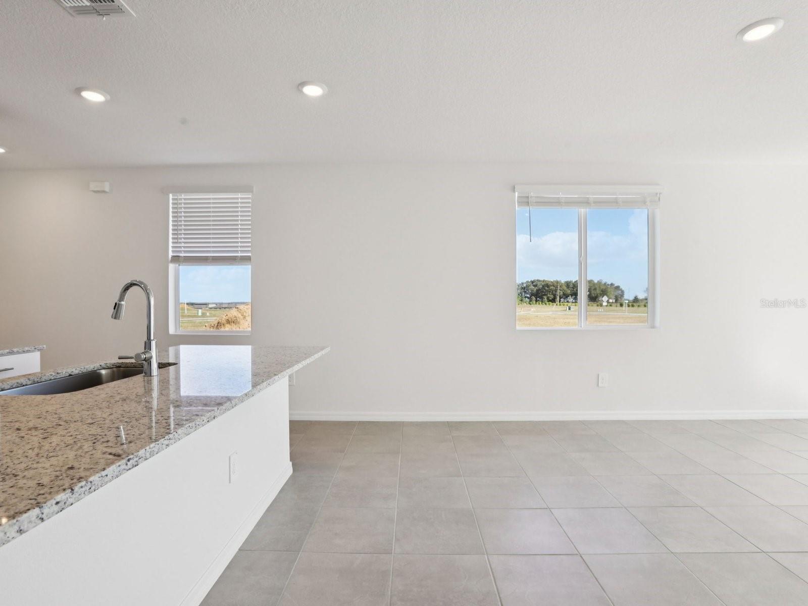 3910 Teak Ln Property Photo 6