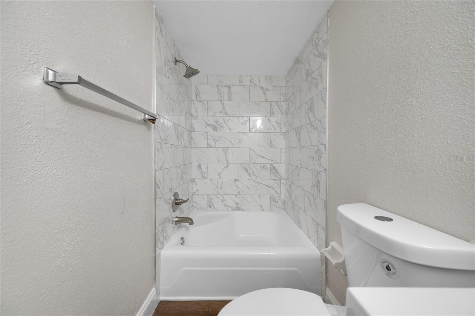 1500 W Bay Dr #206 Property Photo 6
