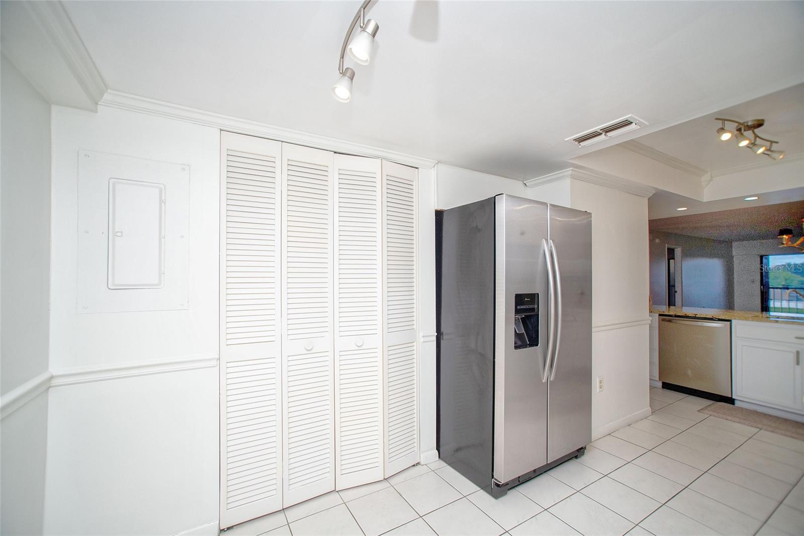 9490 Harbor Greens Way #306 Property Photo 12